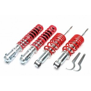 VW Golf 3 Variant v&yacute;&scaron;kově staviteln&yacute; podvozek