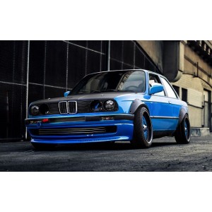 BMW E30 roz&scaron;&iacute;řen&eacute; tuning lemy blatn&iacute;ků