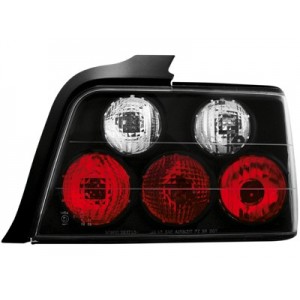 Zadn&iacute; čir&aacute; světla BMW E36 Lim. 92-98 &ndash; čern&aacute;